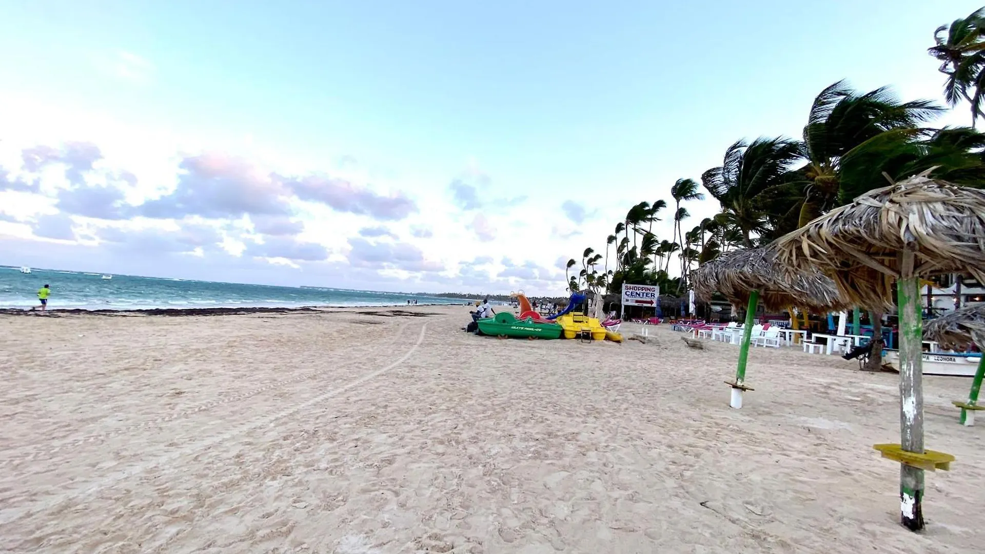 アパート Fantastico Lugar En El Centro De Los Corales Rd プンタ・カナ ドミニカ共和国