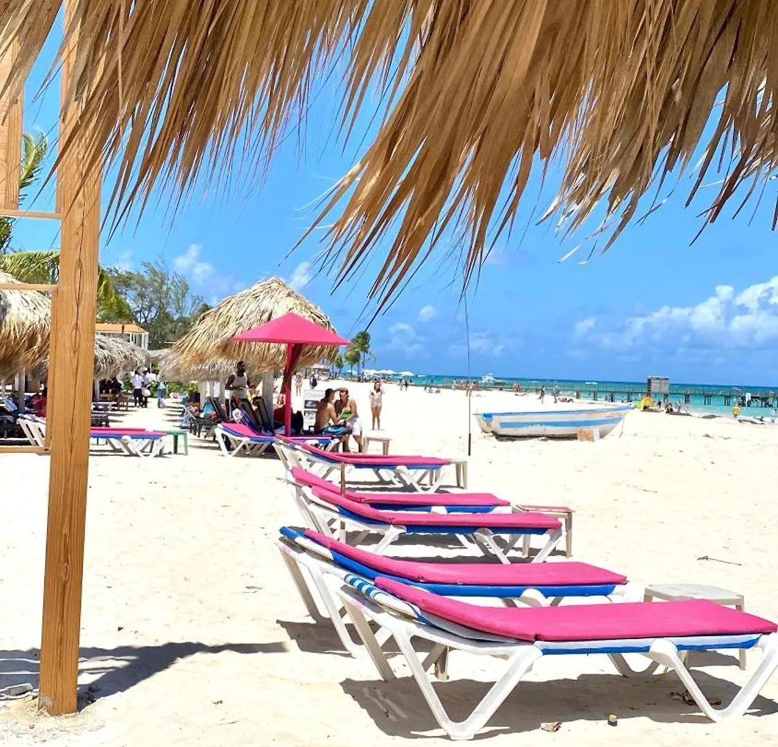 Fantastico Lugar En El Centro De Los Corales Rd Punta Cana República Dominicana