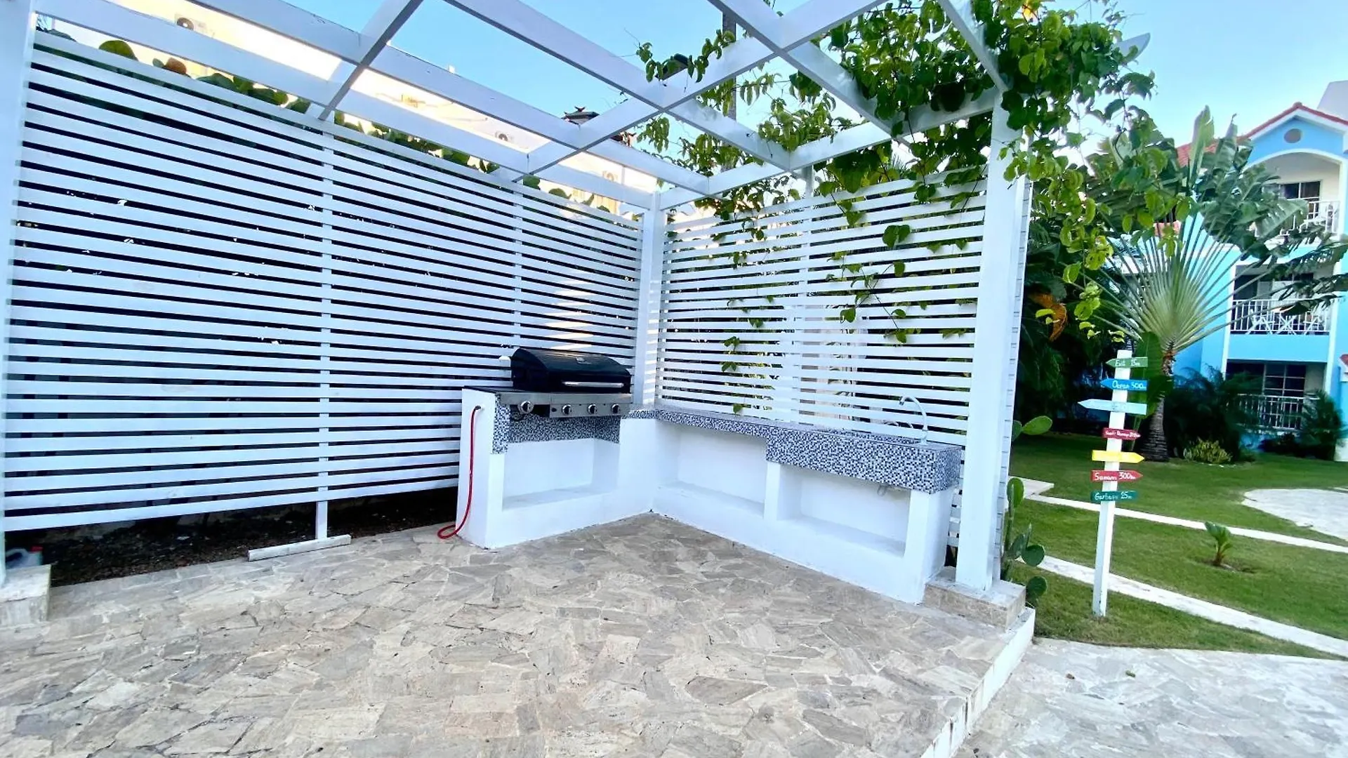 Fantastico Lugar En El Centro De Los Corales Rd Punta Cana Apartment